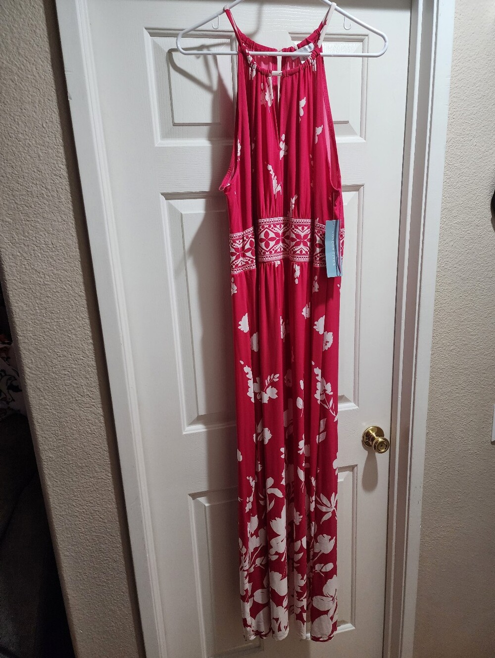 London Times Women’s Hot Pink Floral Halter Maxi Dress